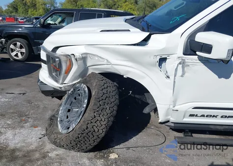 2023 Ford F-150 Lariat из США, поврежденный, VIN 1FTFW1E82PFD19906